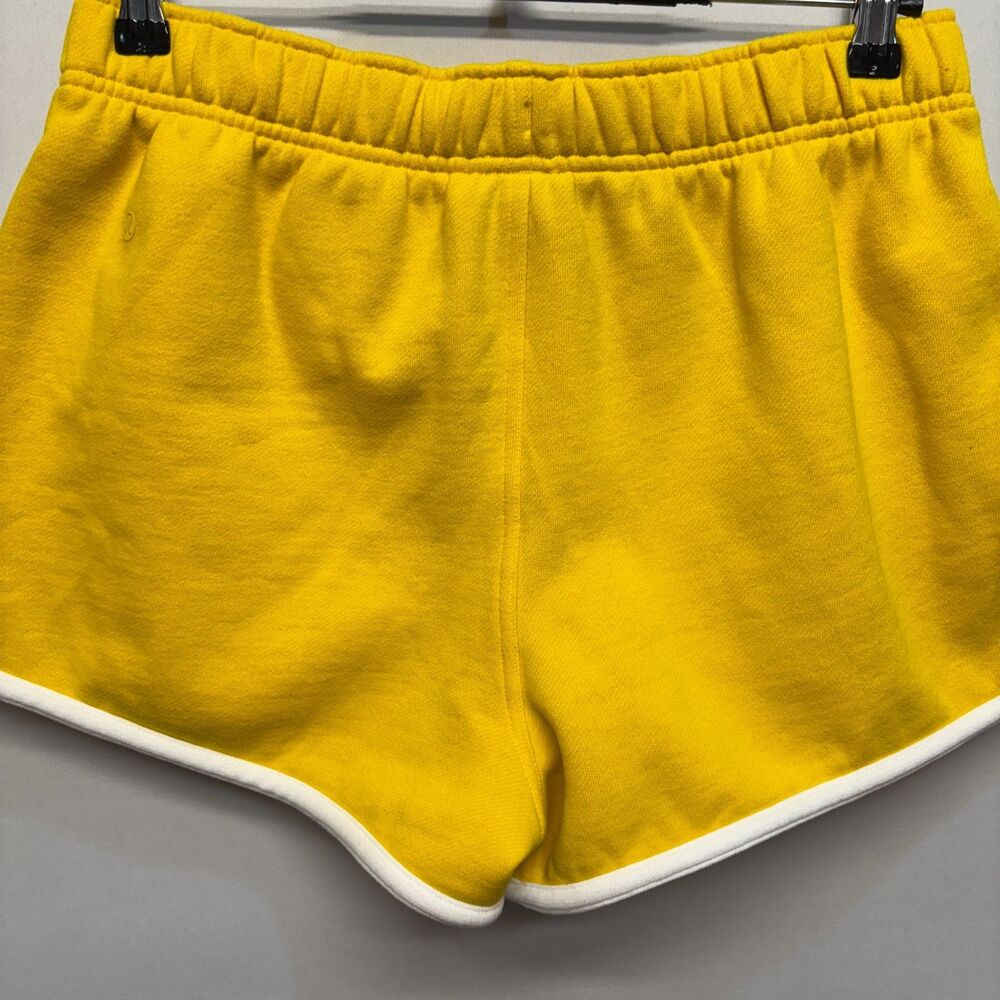 Lululemon Women Scuba High-Rise French Terry Shorts Size Medium LW7DGKS C075 -28 - Picture 16 of 16